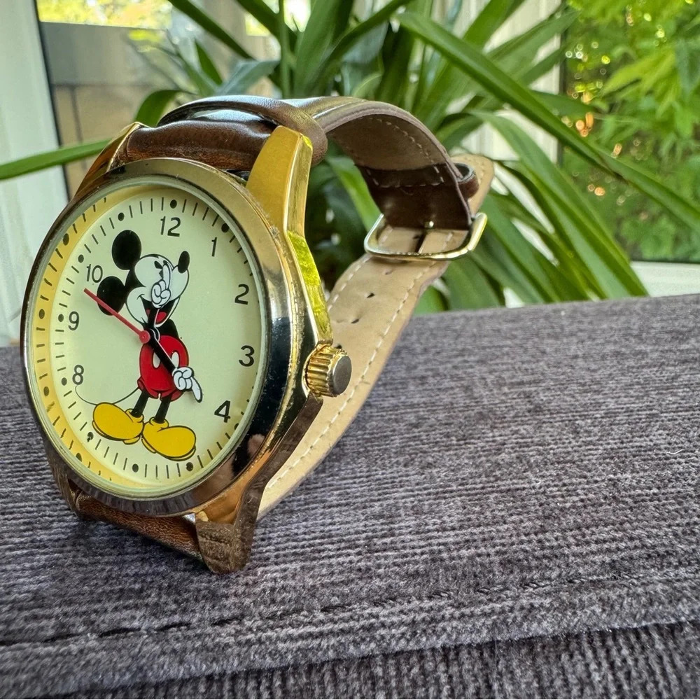 Vintage Mickey Mouse Disney Wide Face Analog Watch with Brown Leather Band - Picture 3 of 16